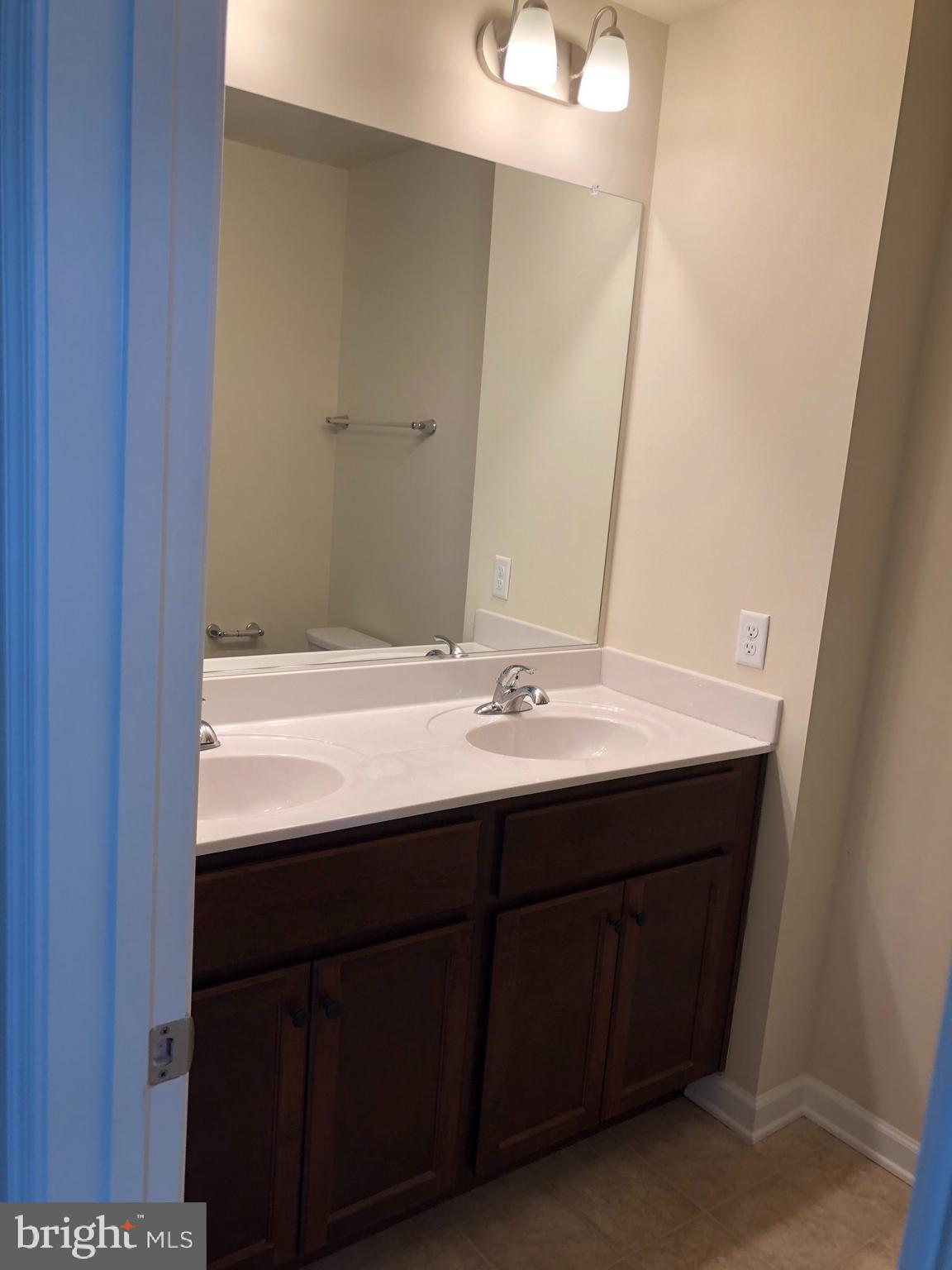 RIVERSIDE VILLAGES - Residential Lease