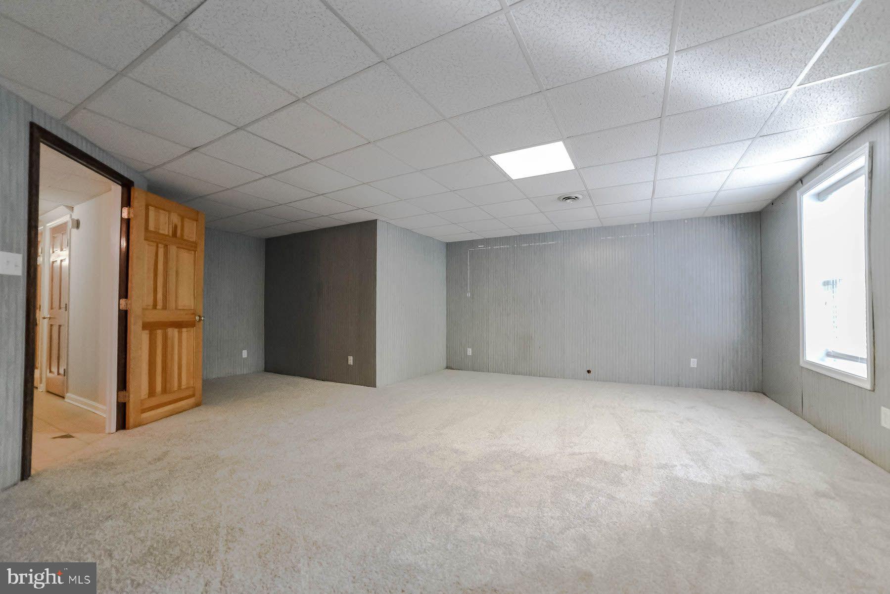 ESPERANZA FARMS - Residential