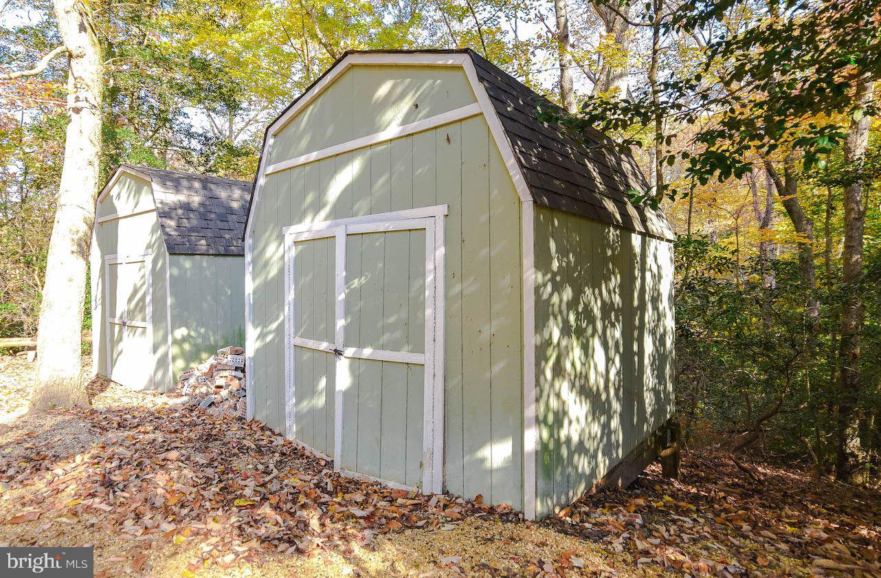 ESPERANZA FARMS - Residential