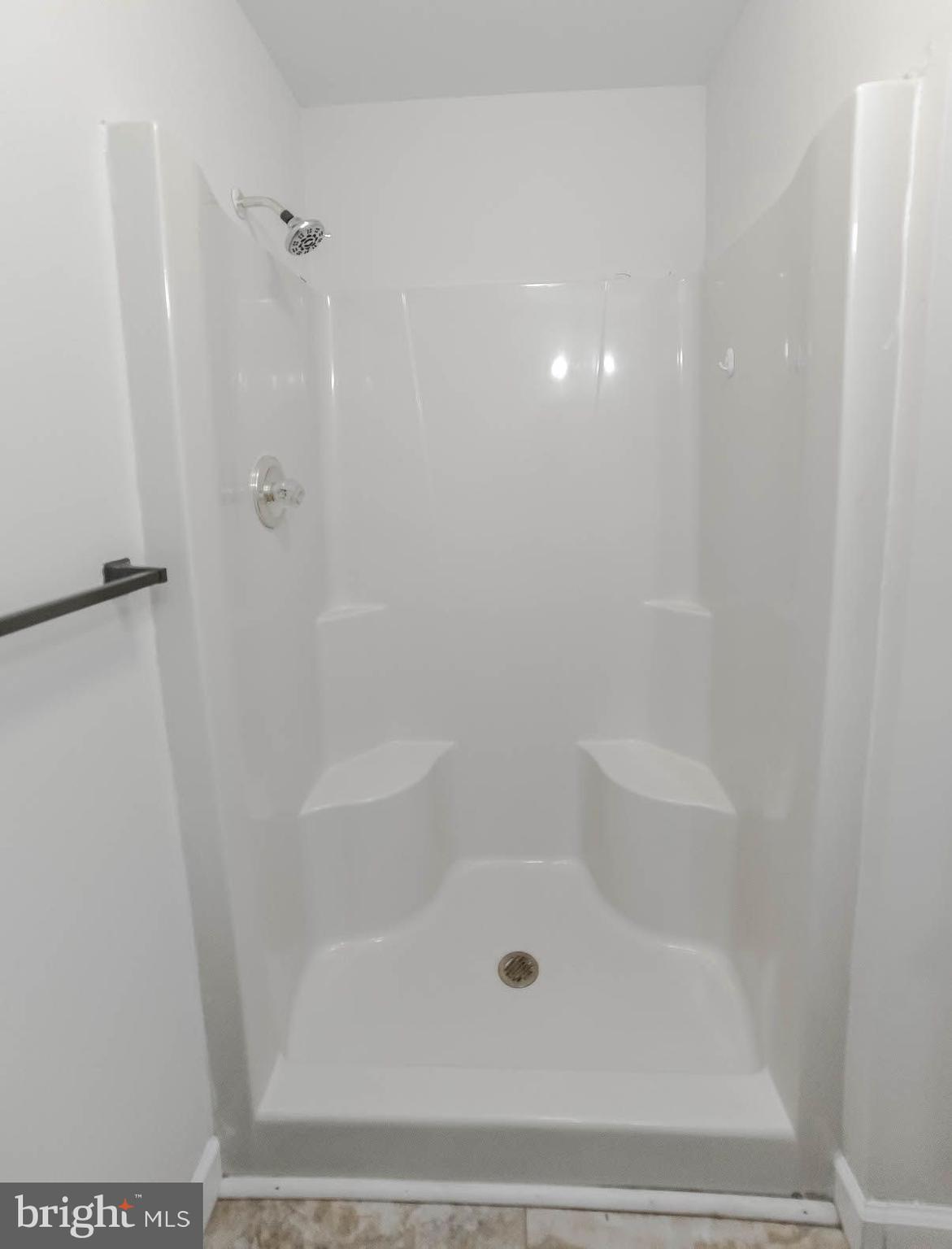 ESPERANZA FARMS - Residential