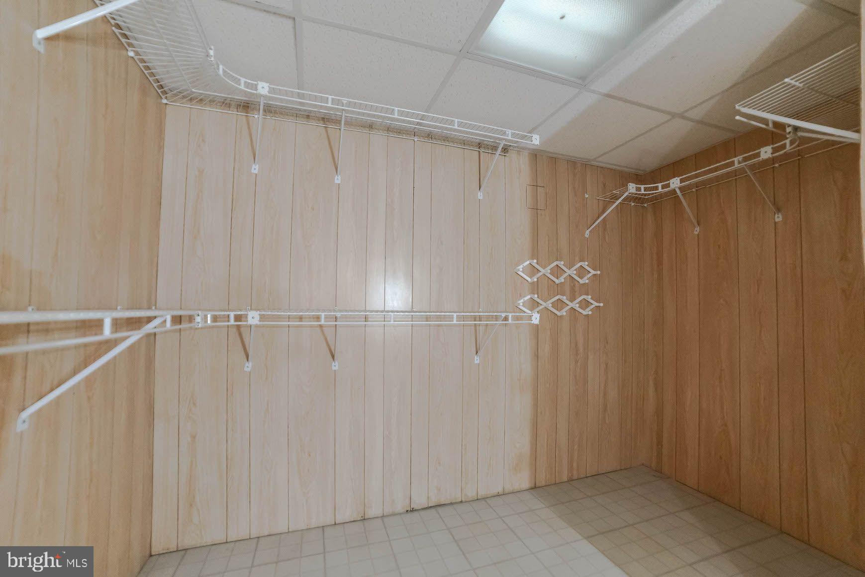 ESPERANZA FARMS - Residential