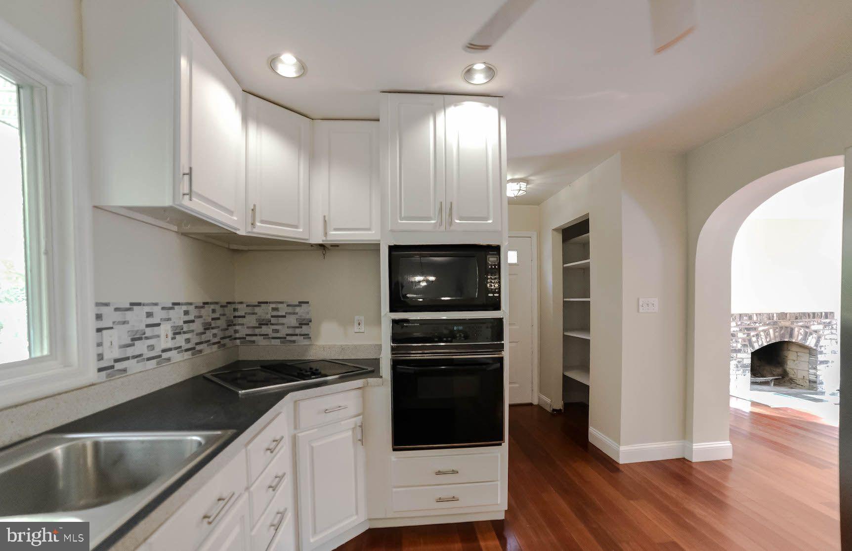 ESPERANZA FARMS - Residential