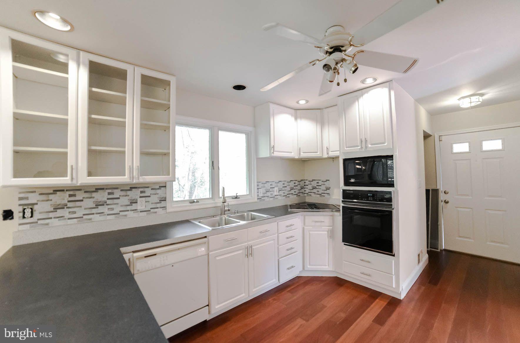 ESPERANZA FARMS - Residential