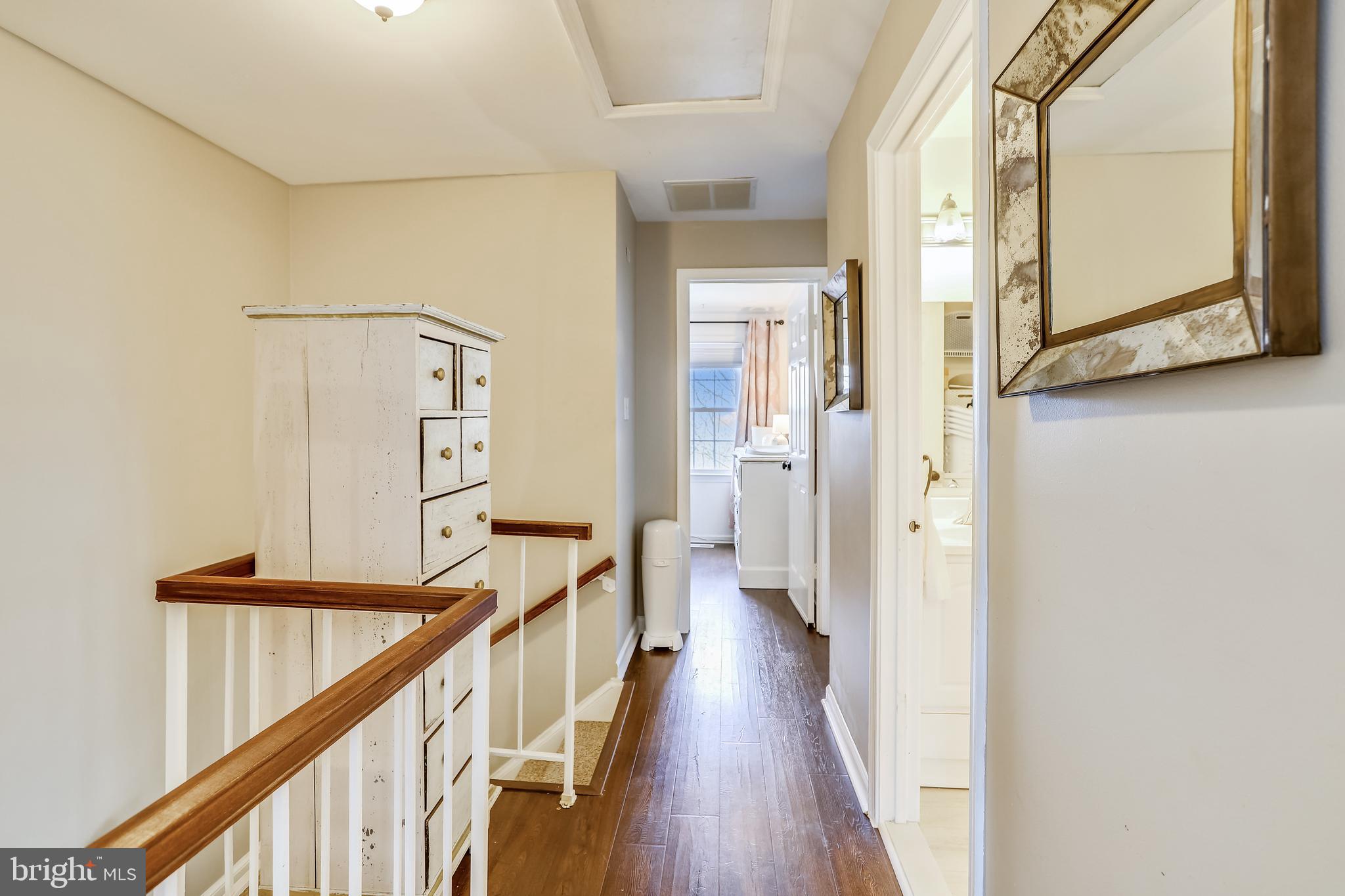 HAYFIELD VIEW - Residential