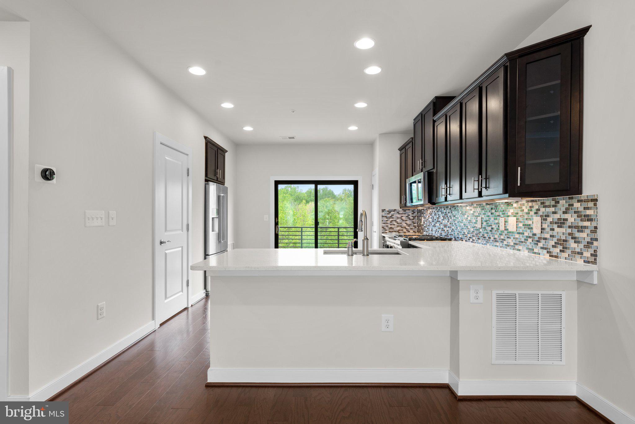 CROWN FARM - Residential