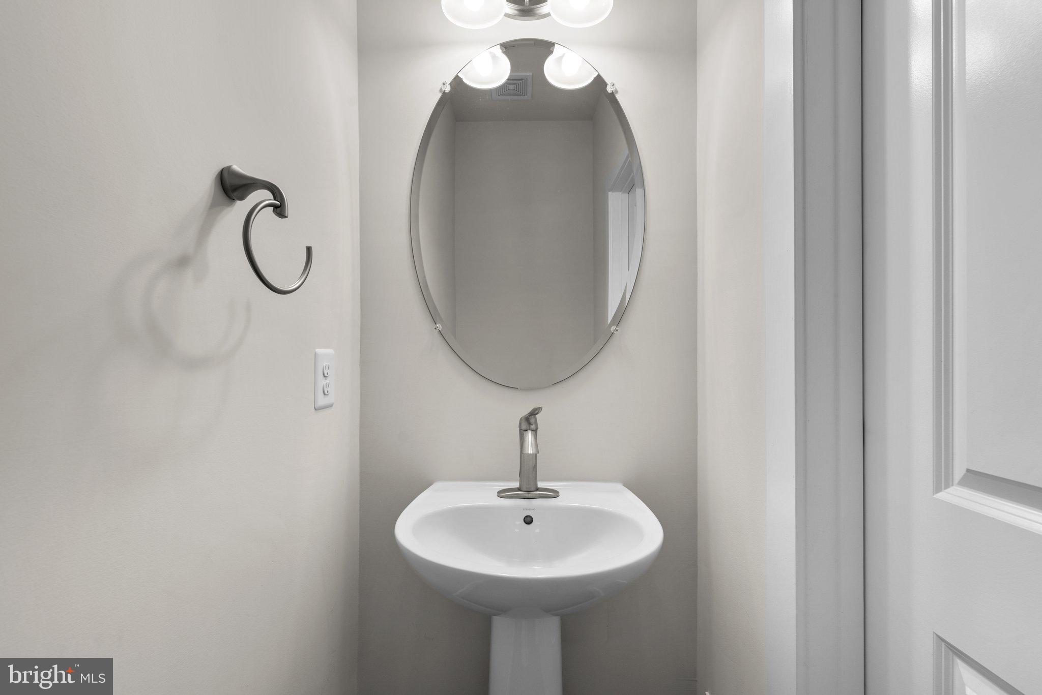 CROWN FARM - Residential