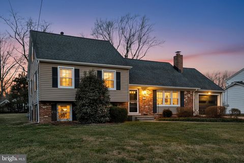 8324 LILAC LANE ALEXANDRIA VA 22308