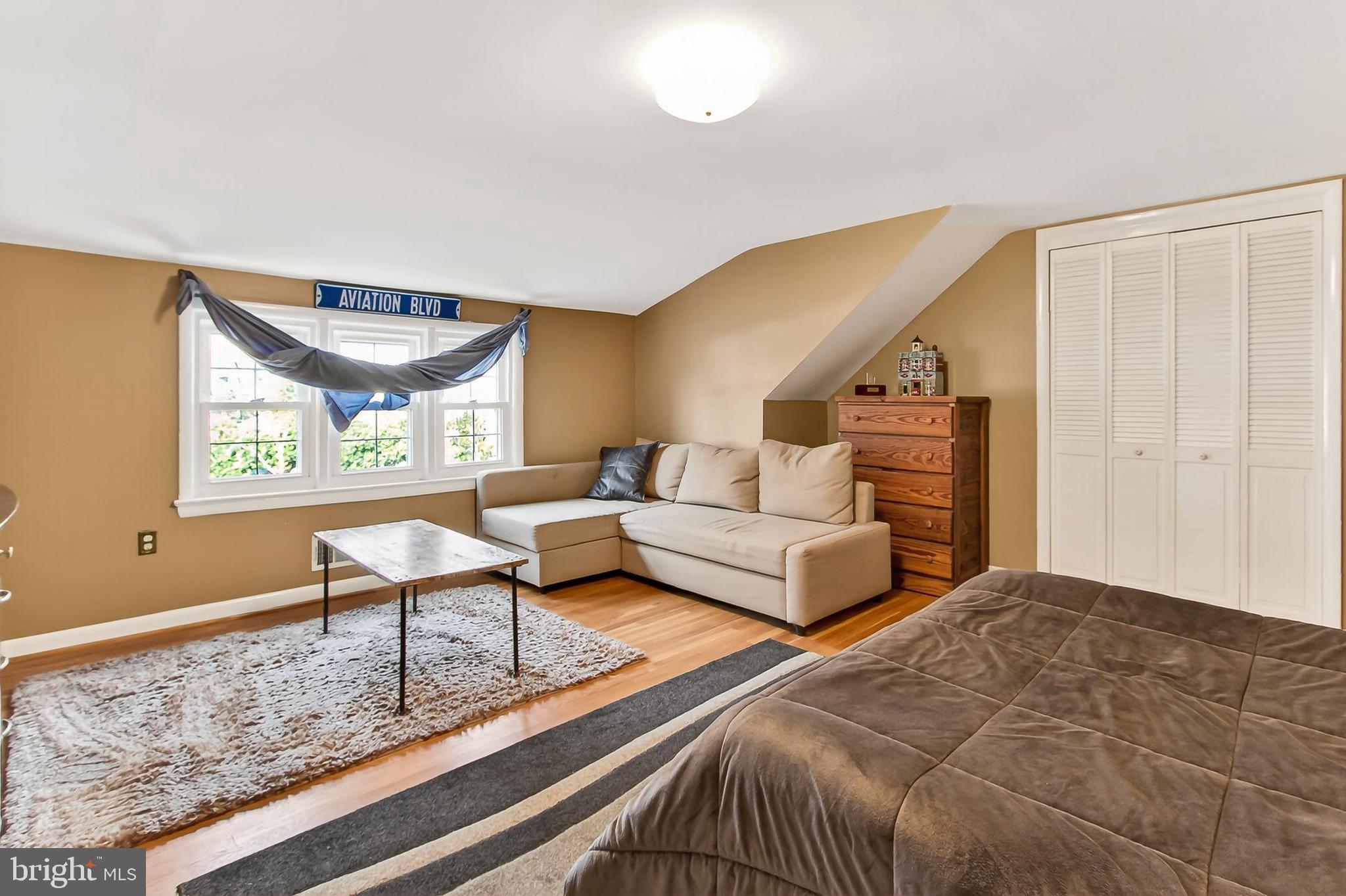 COLLINGWOOD ON THE POTOMAC - Residential