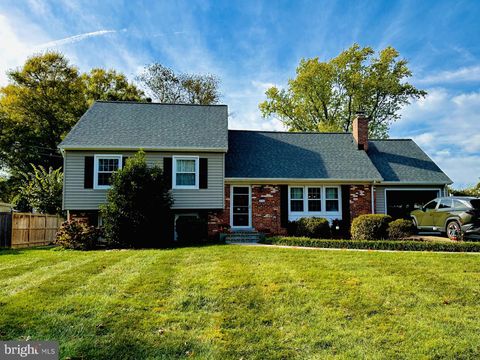 8324 LILAC LANE ALEXANDRIA VA 22308