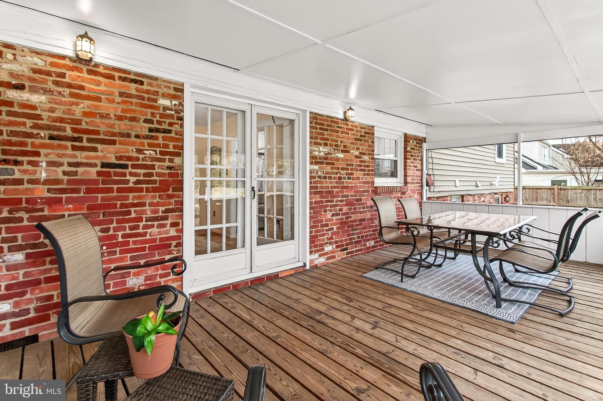 COLLINGWOOD ON THE POTOMAC - Residential