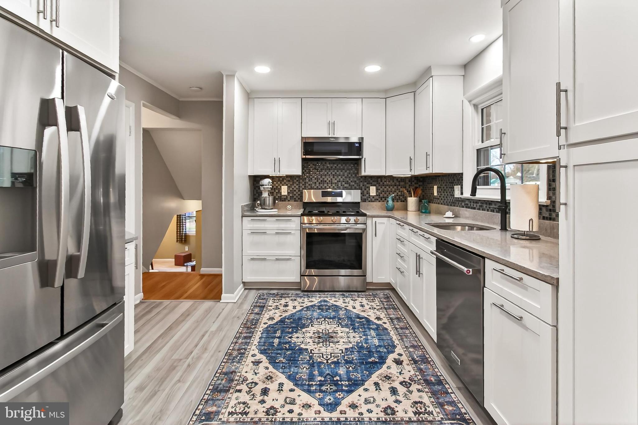 COLLINGWOOD ON THE POTOMAC - Residential