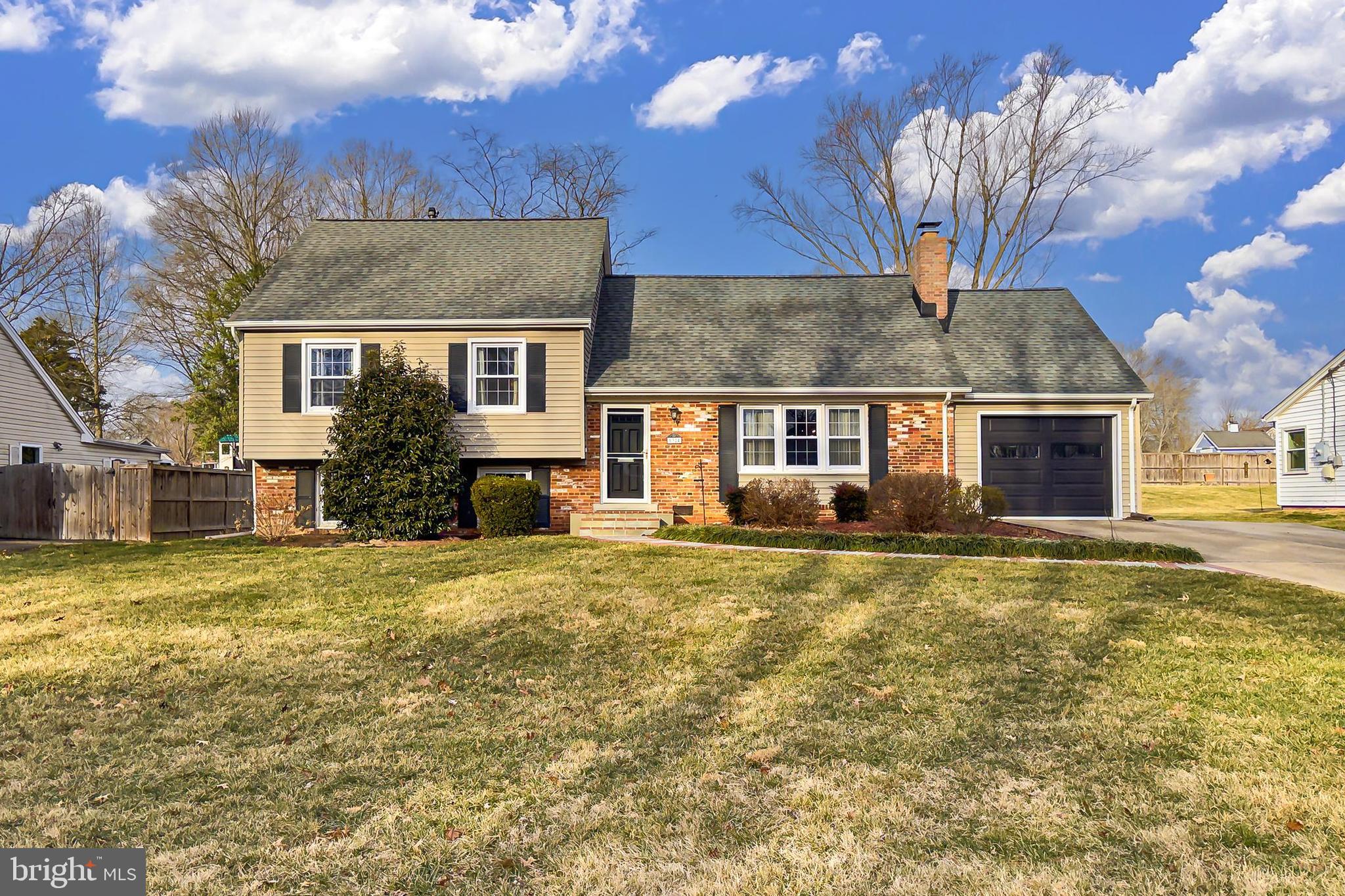 COLLINGWOOD ON THE POTOMAC - Residential