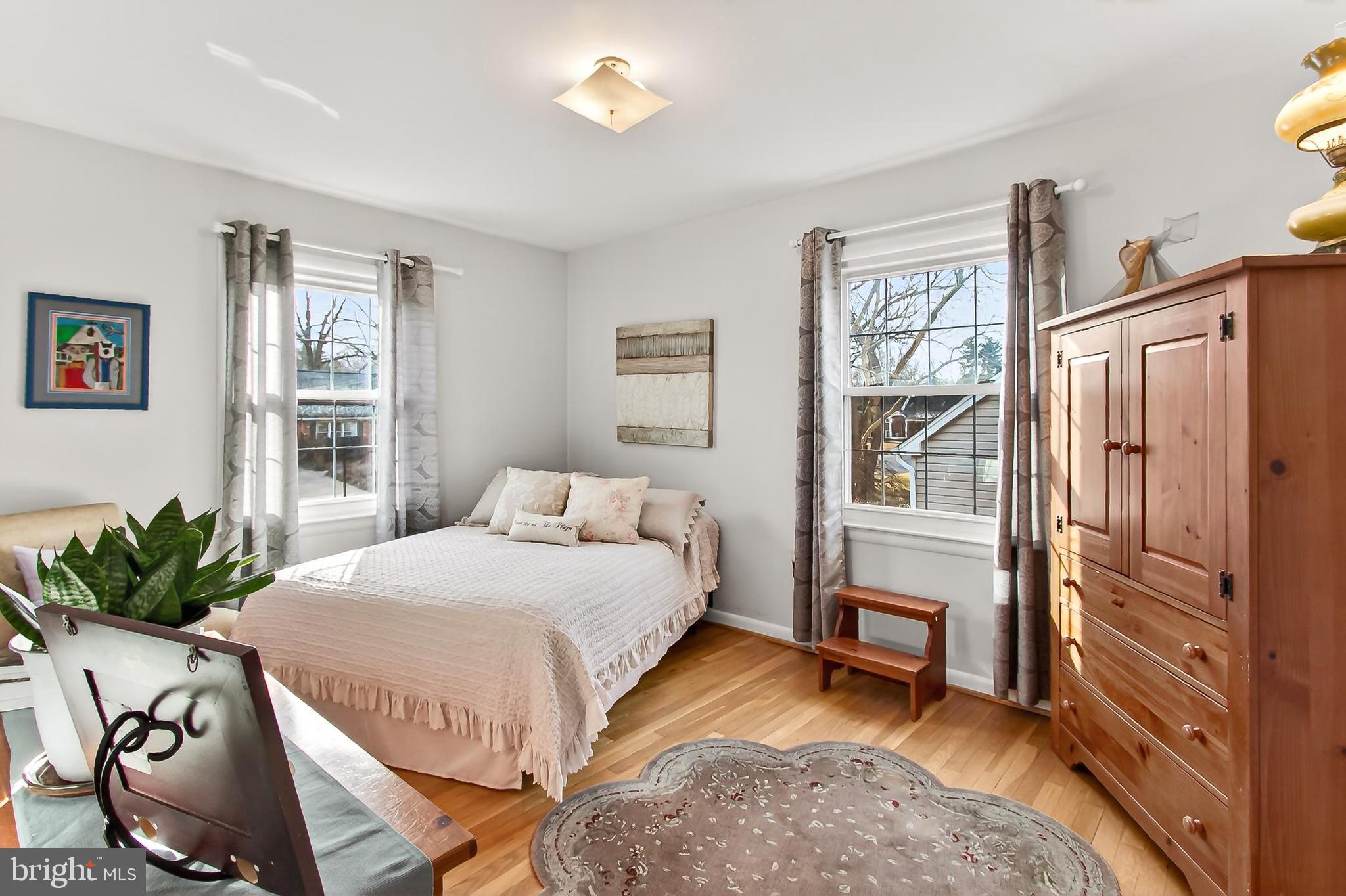 COLLINGWOOD ON THE POTOMAC - Residential