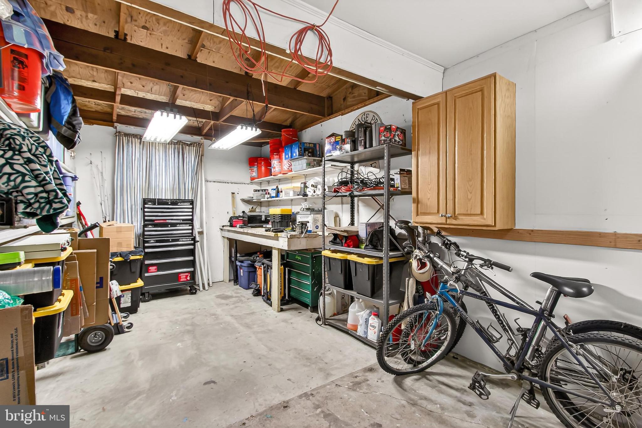 COLLINGWOOD ON THE POTOMAC - Residential