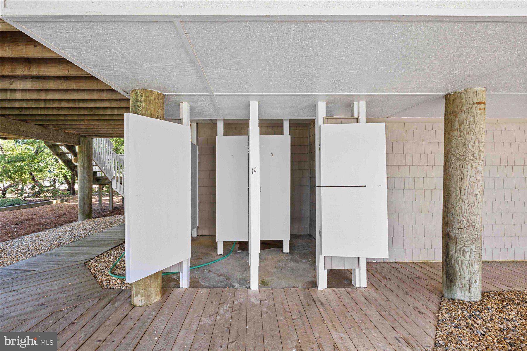 SUSSEX SHORES - Residential