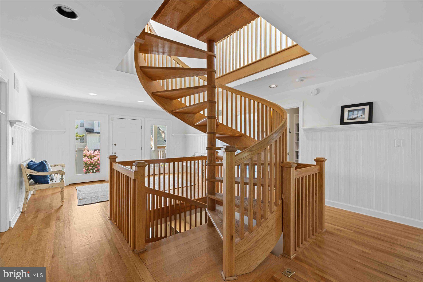 SUSSEX SHORES - Residential