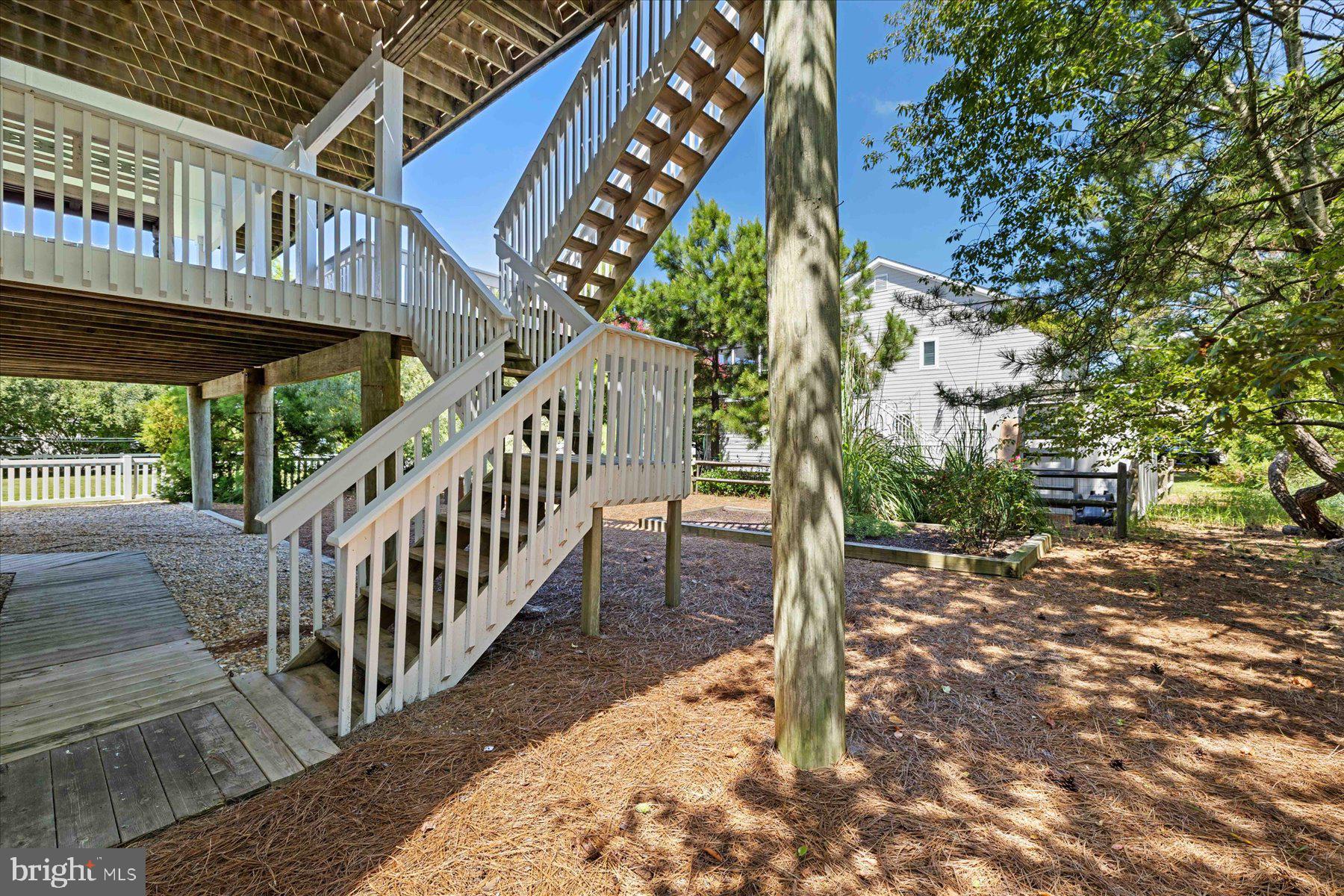 SUSSEX SHORES - Residential