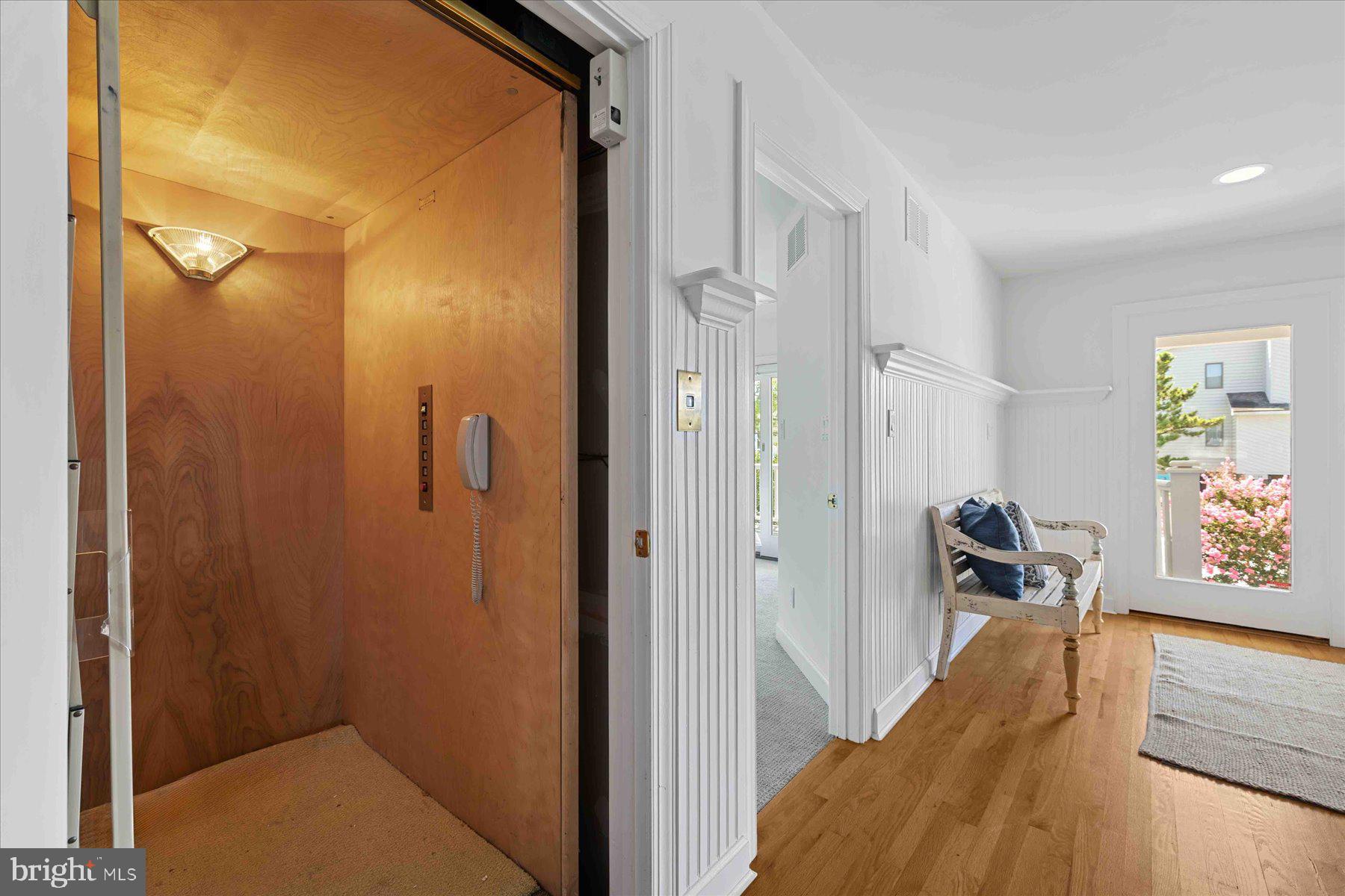 SUSSEX SHORES - Residential