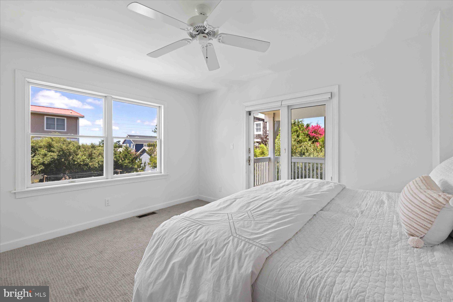 SUSSEX SHORES - Residential