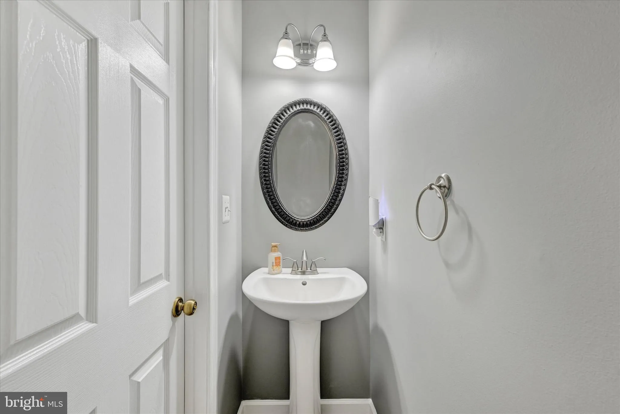 Crownsville, Maryland 21032, United States, 4 Bedrooms Bedrooms, ,4 BathroomsBathrooms,Residential,Active,127424