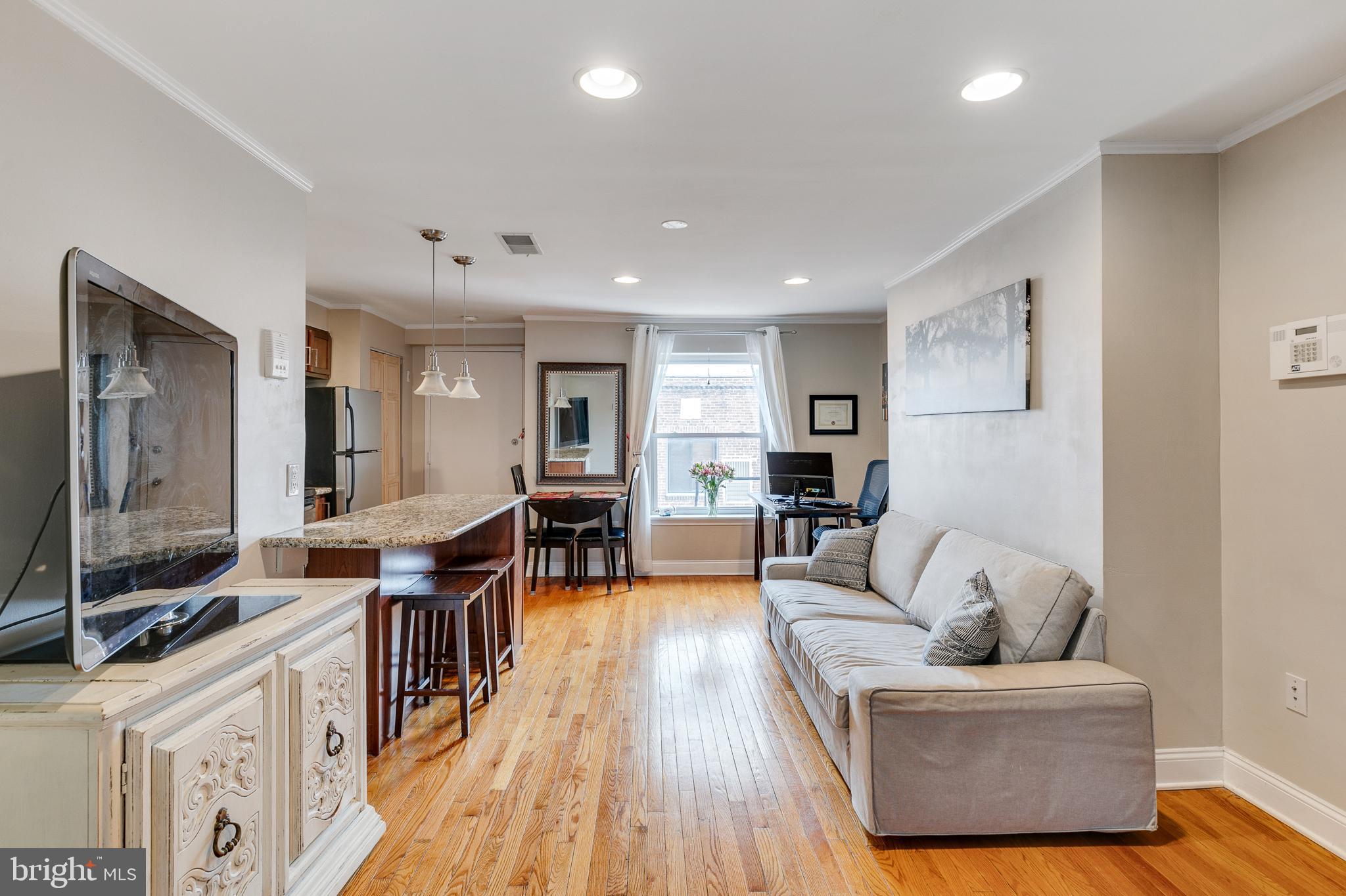 WASHINGTON SQ WEST - Residential