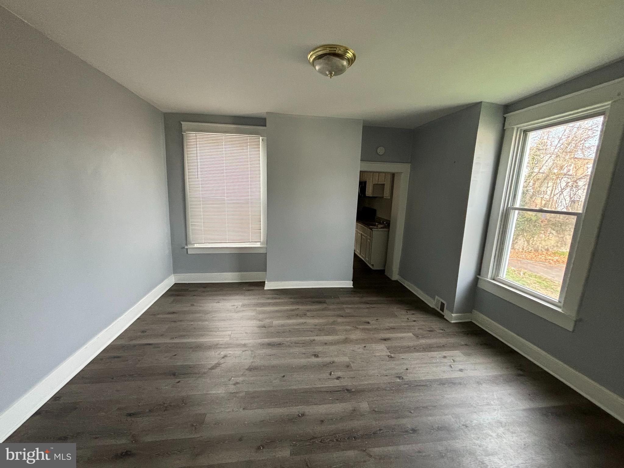 EDGEWOOD - Residential