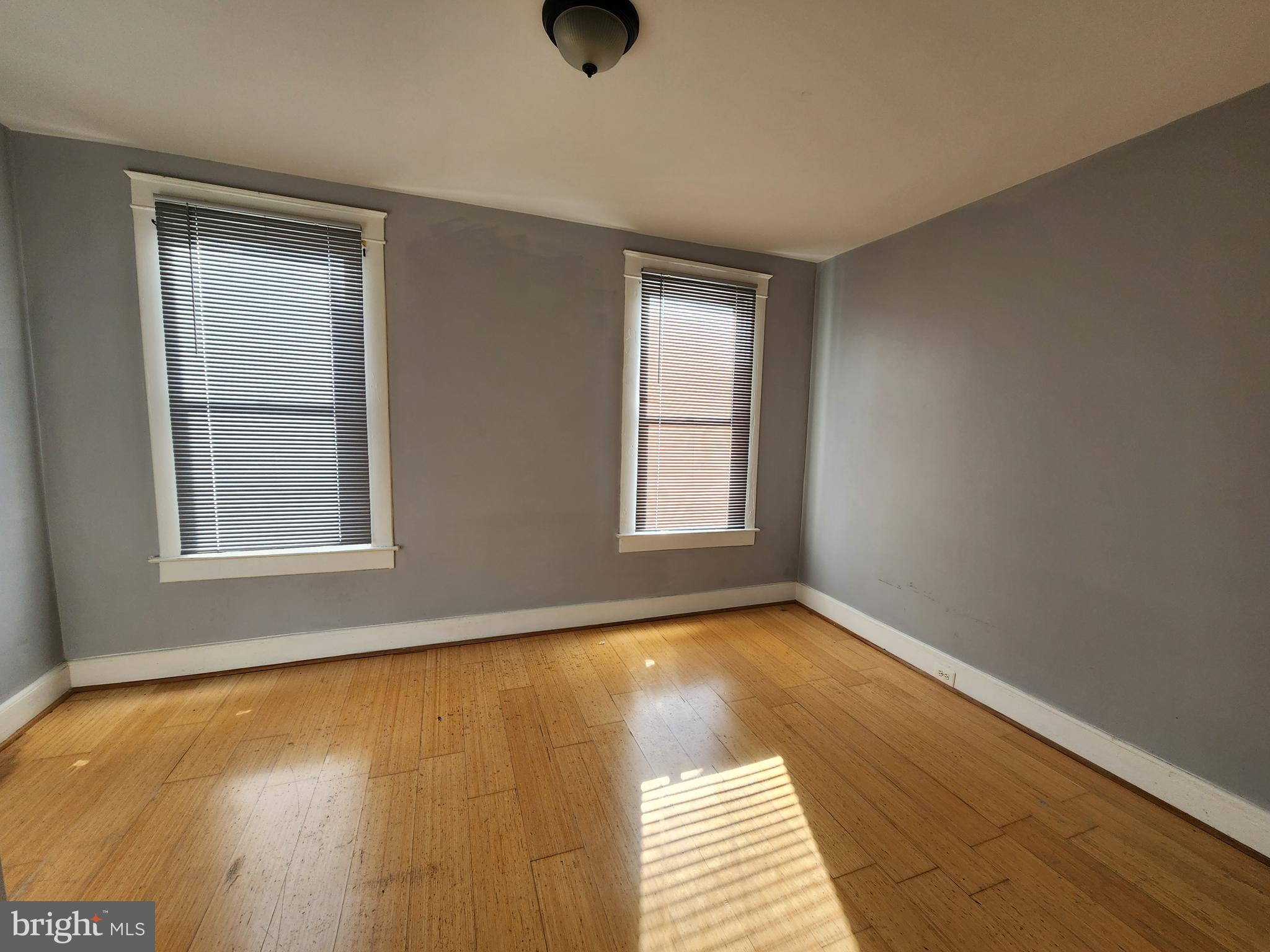 EDGEWOOD - Residential