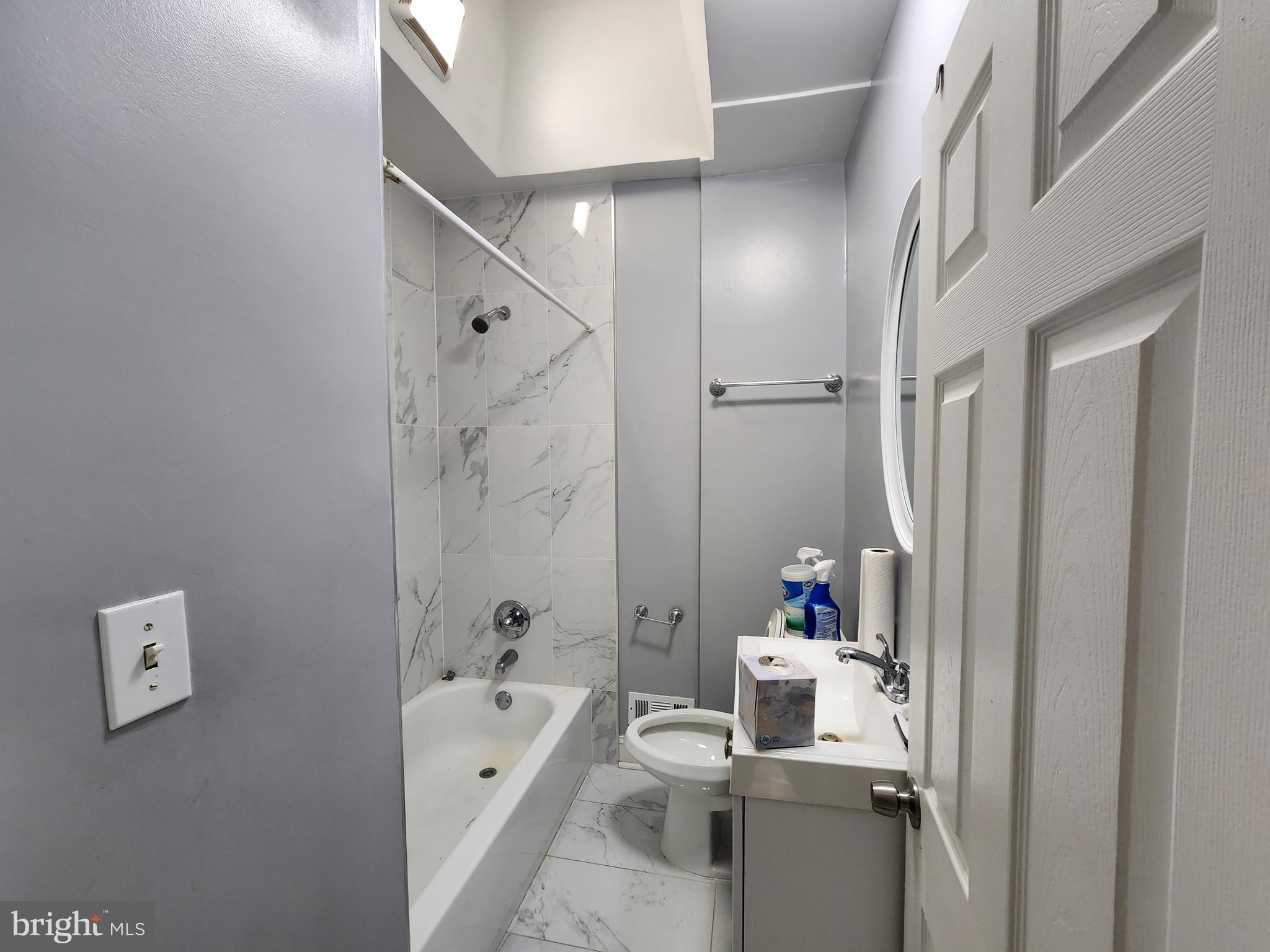 EDGEWOOD - Residential