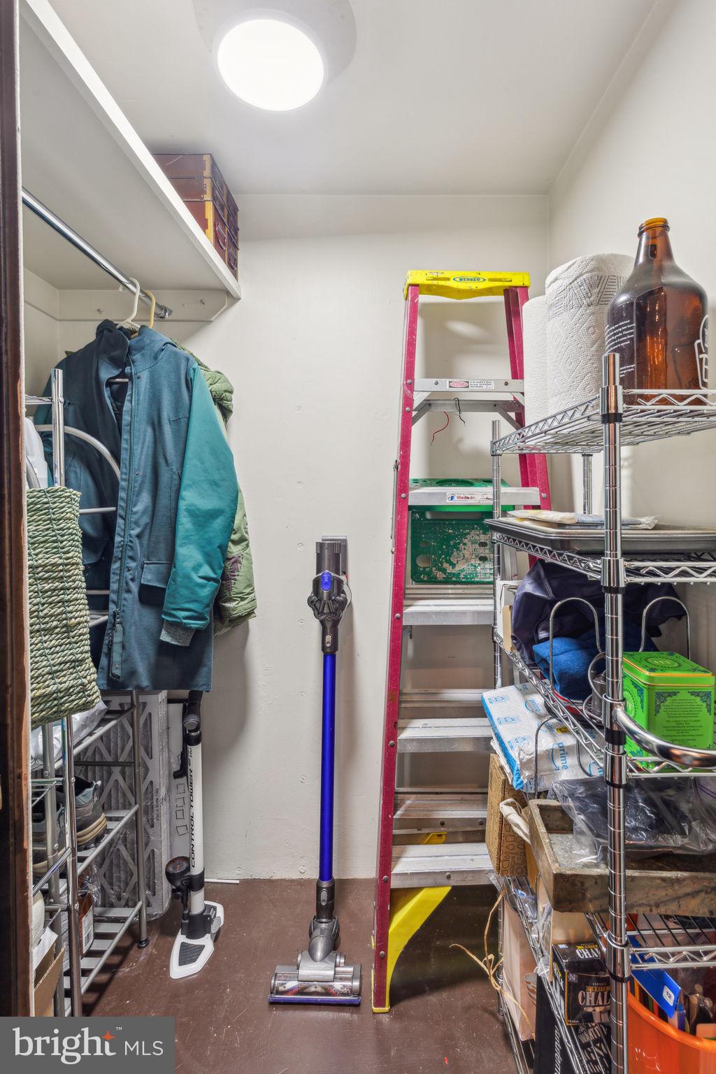 BELLA VISTA - Residential