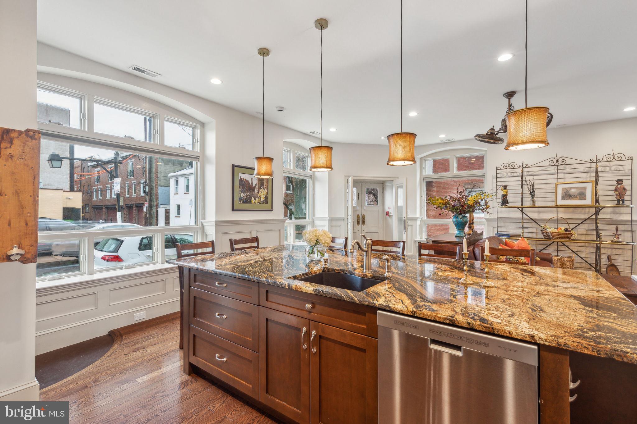 BELLA VISTA - Residential