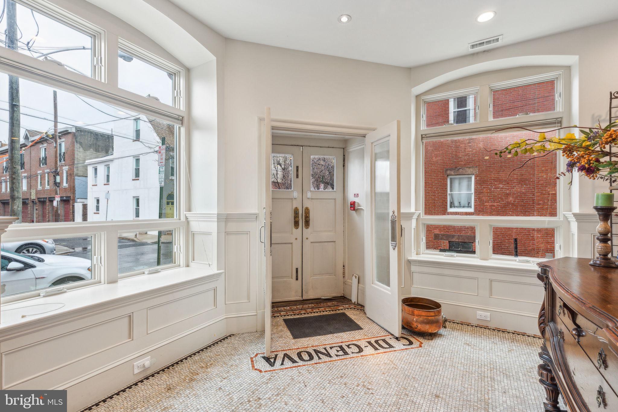 BELLA VISTA - Residential