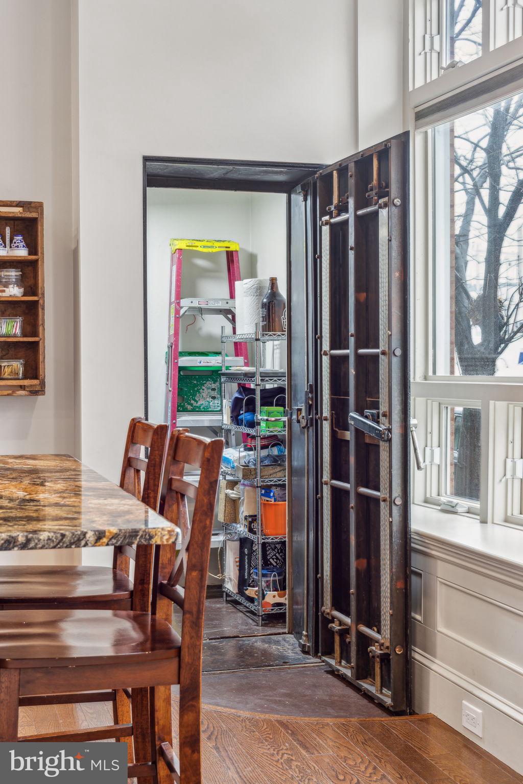 BELLA VISTA - Residential