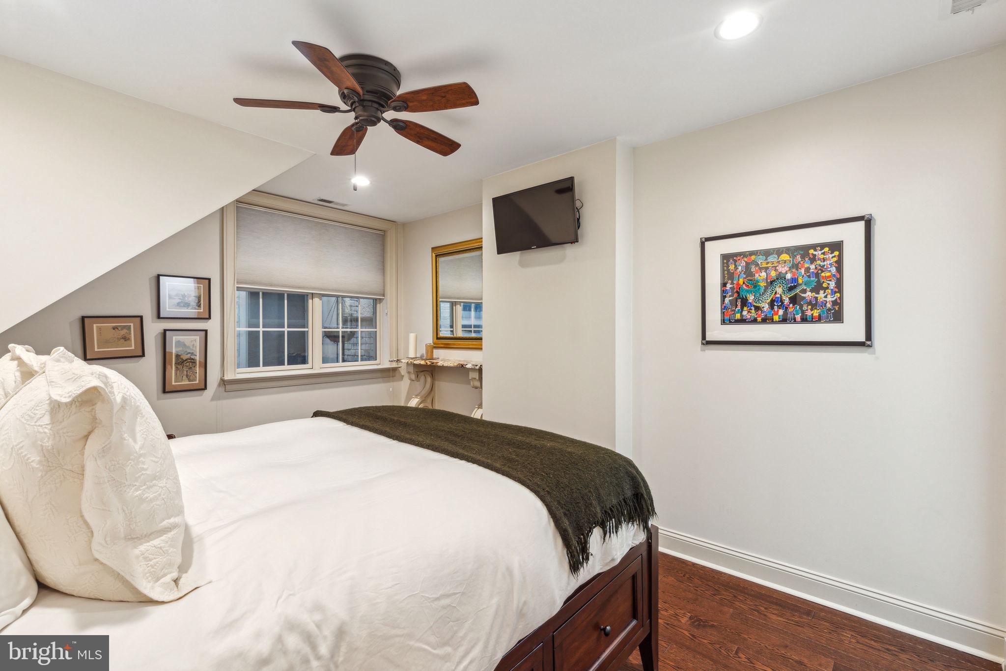 BELLA VISTA - Residential