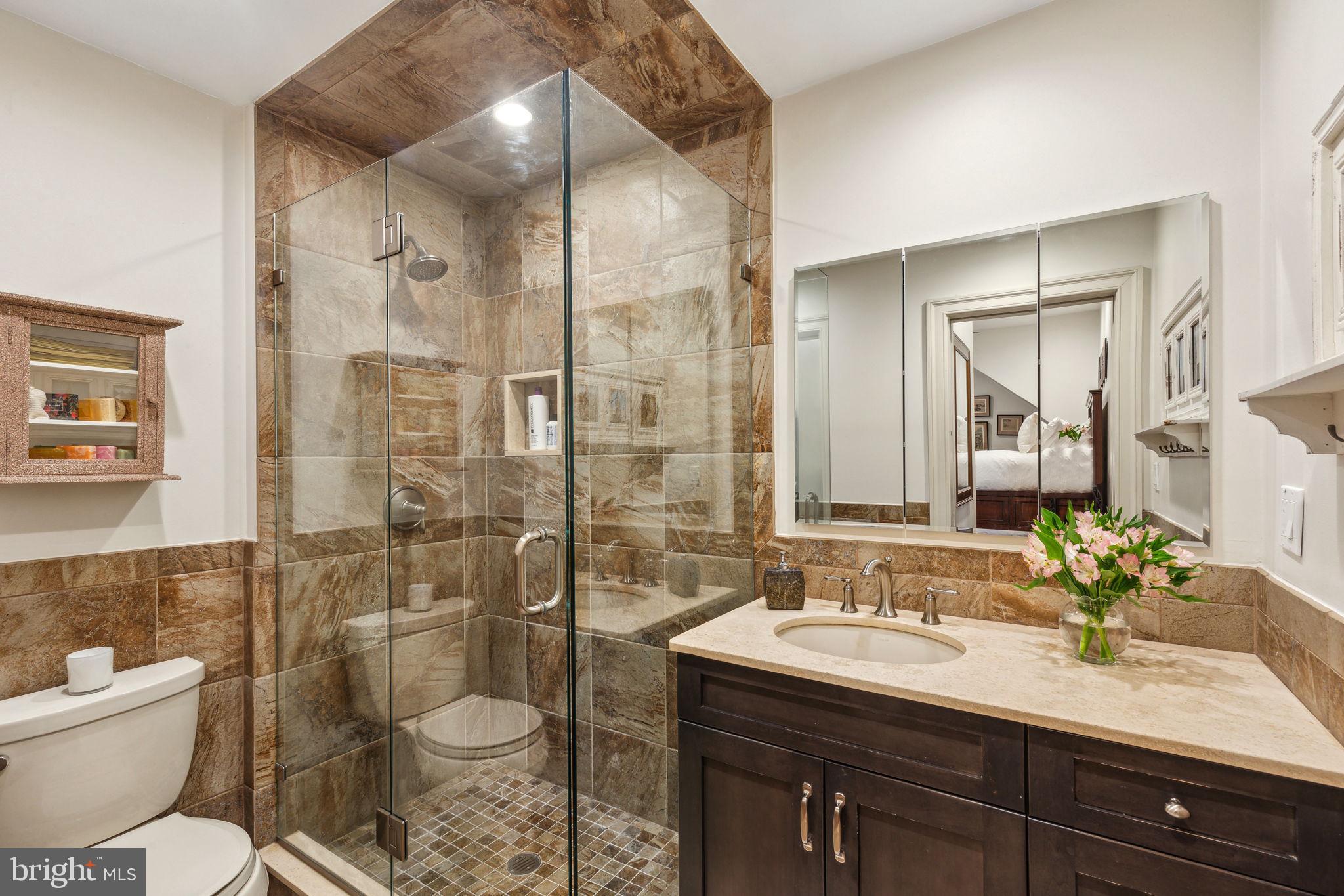 BELLA VISTA - Residential