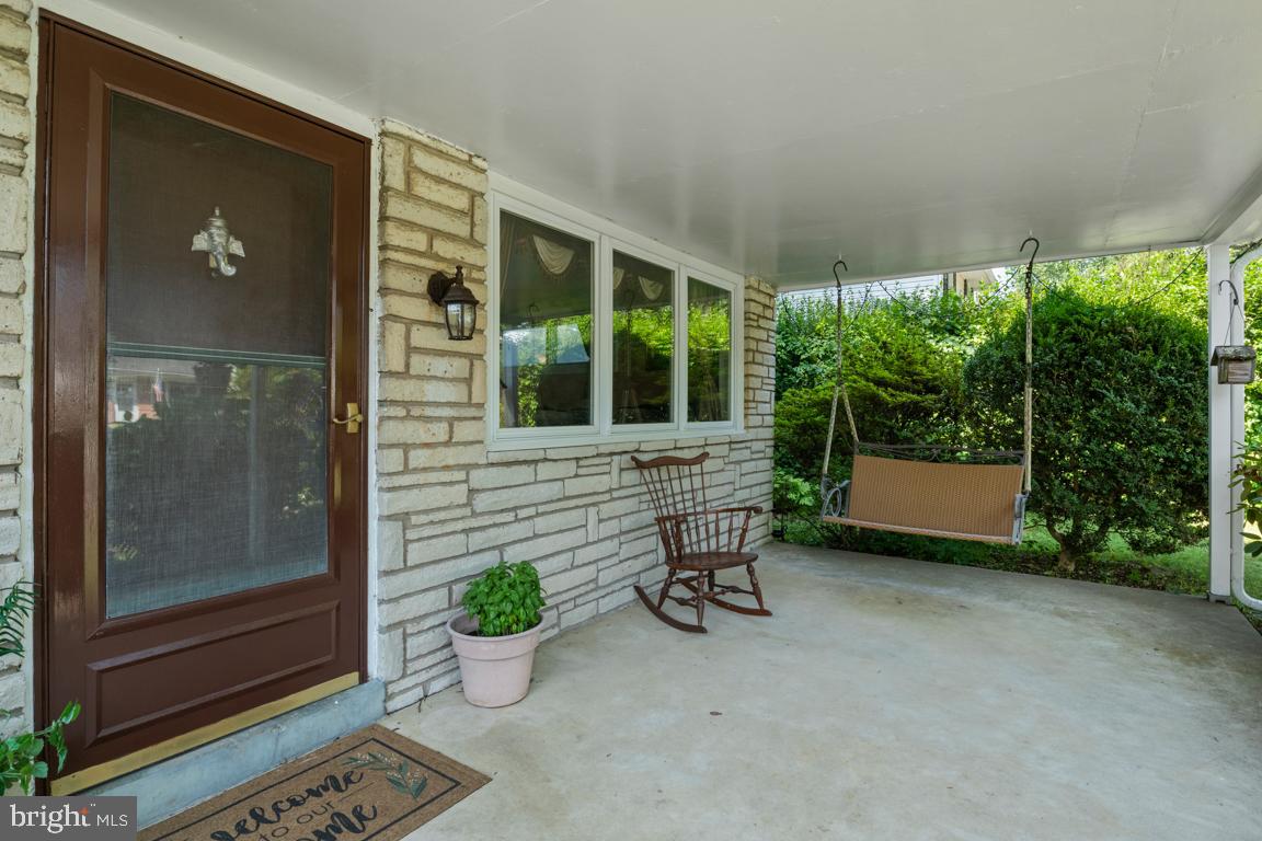 330 BAILEY ROAD