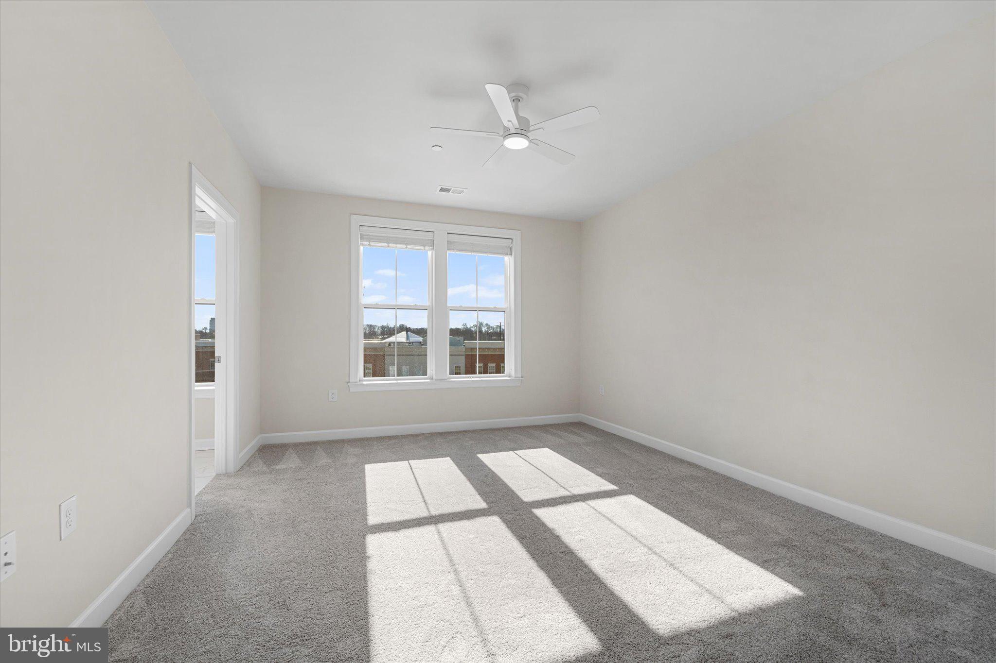 PENDER OAKS - Residential