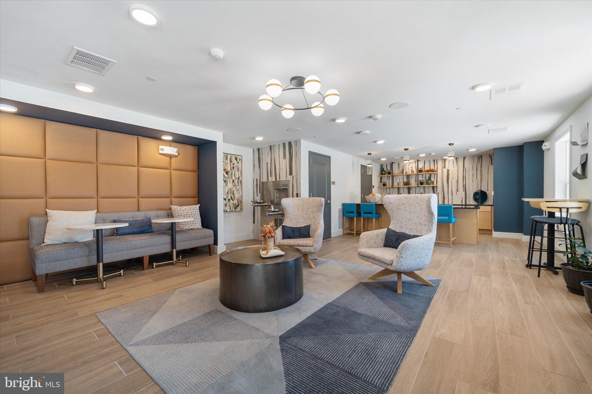 PENDER OAKS - Residential