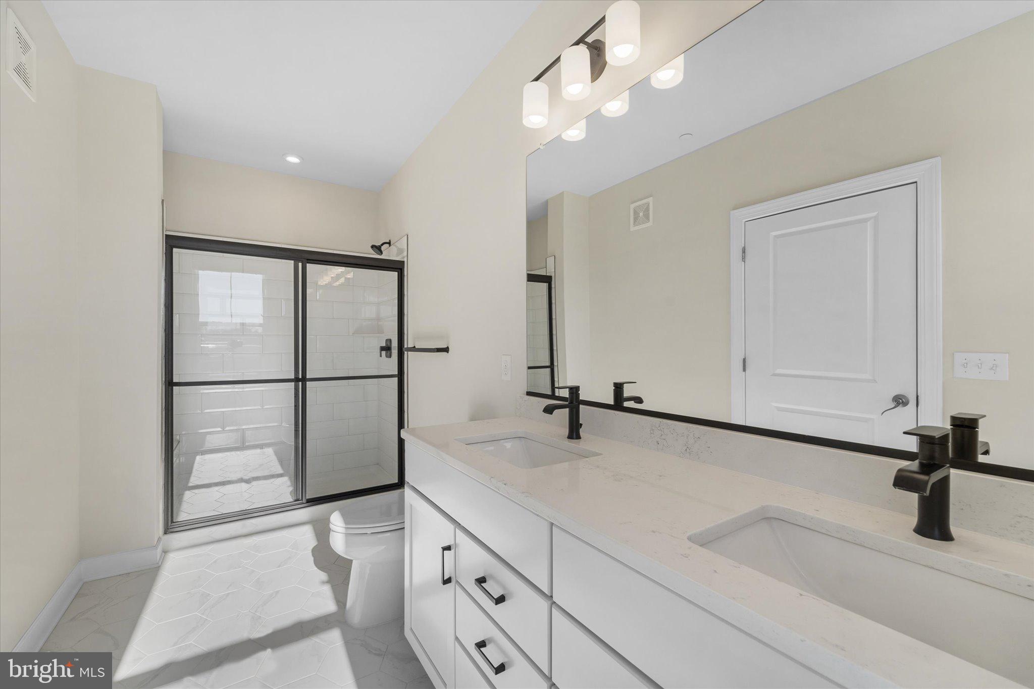 PENDER OAKS - Residential