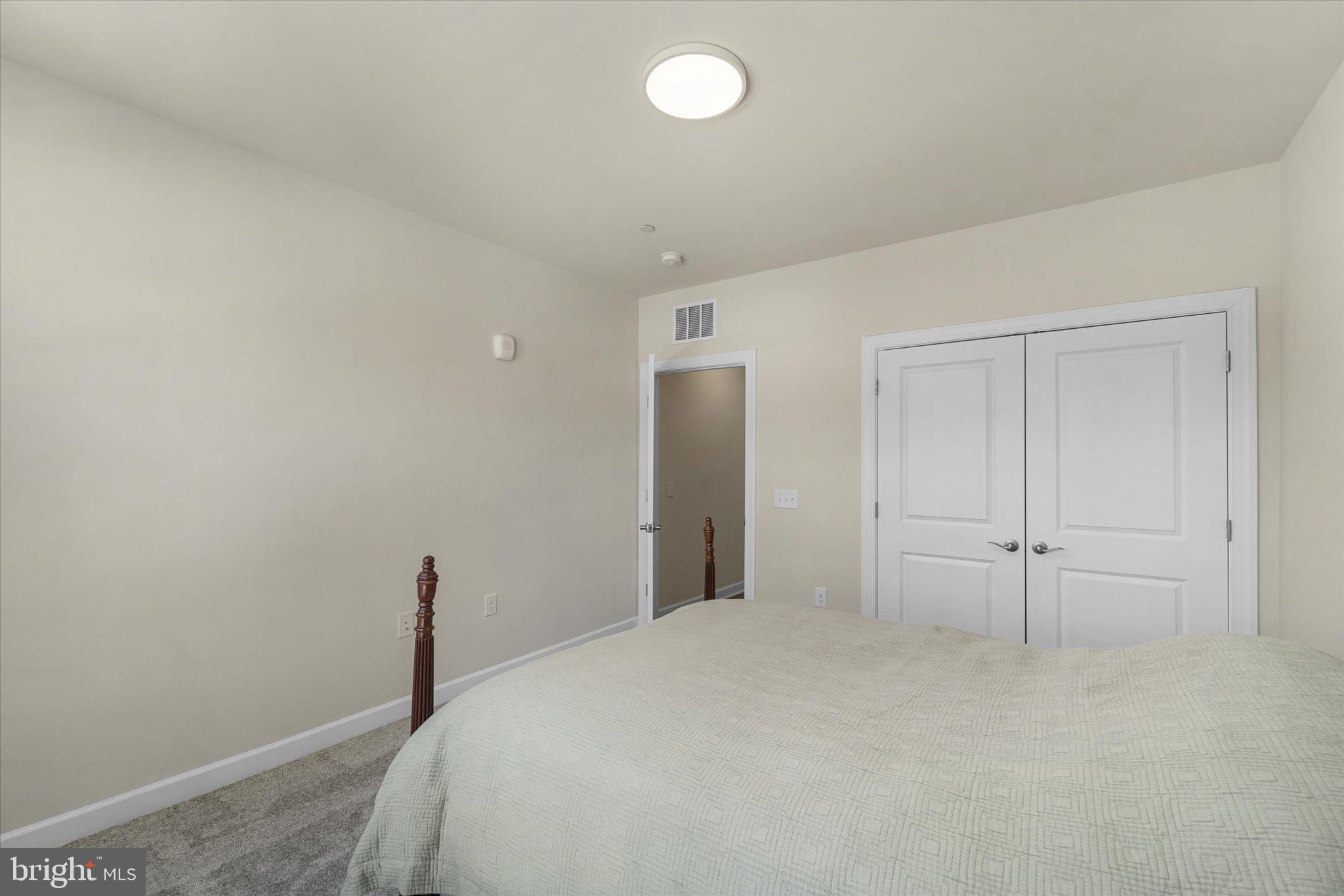 PENDER OAKS - Residential