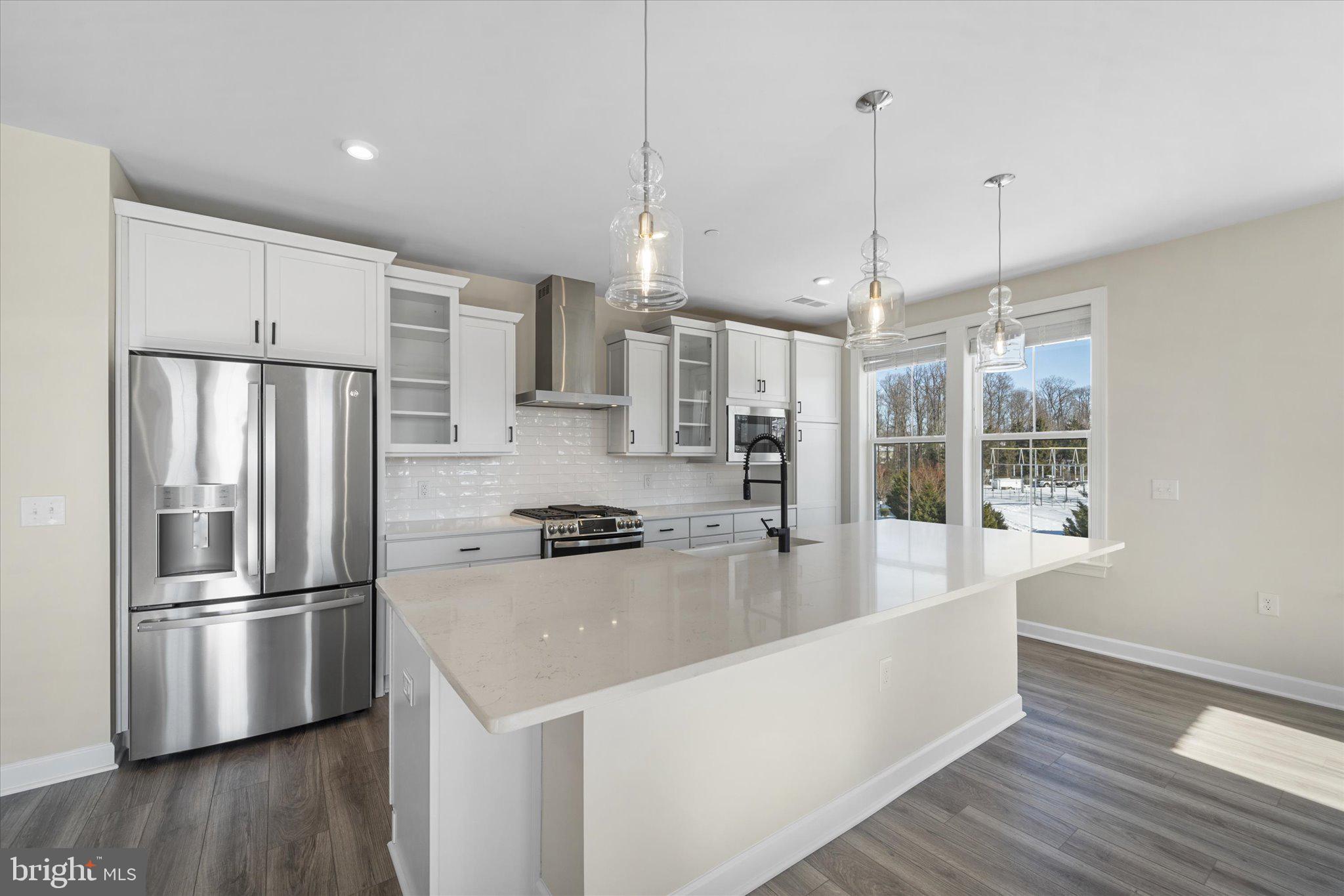 PENDER OAKS - Residential