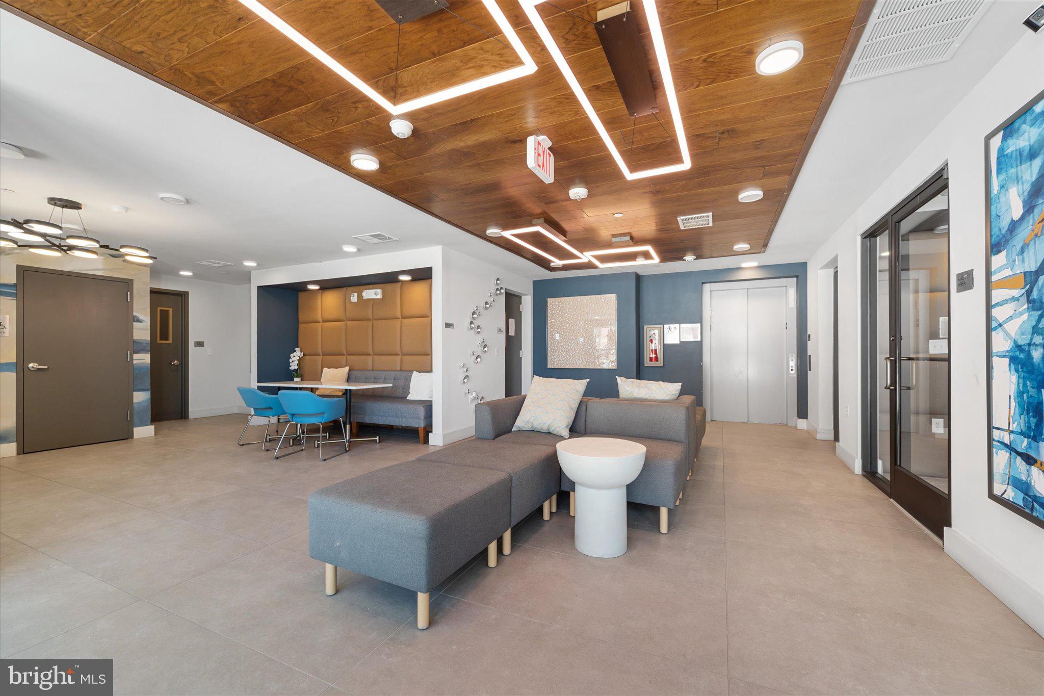 PENDER OAKS - Residential