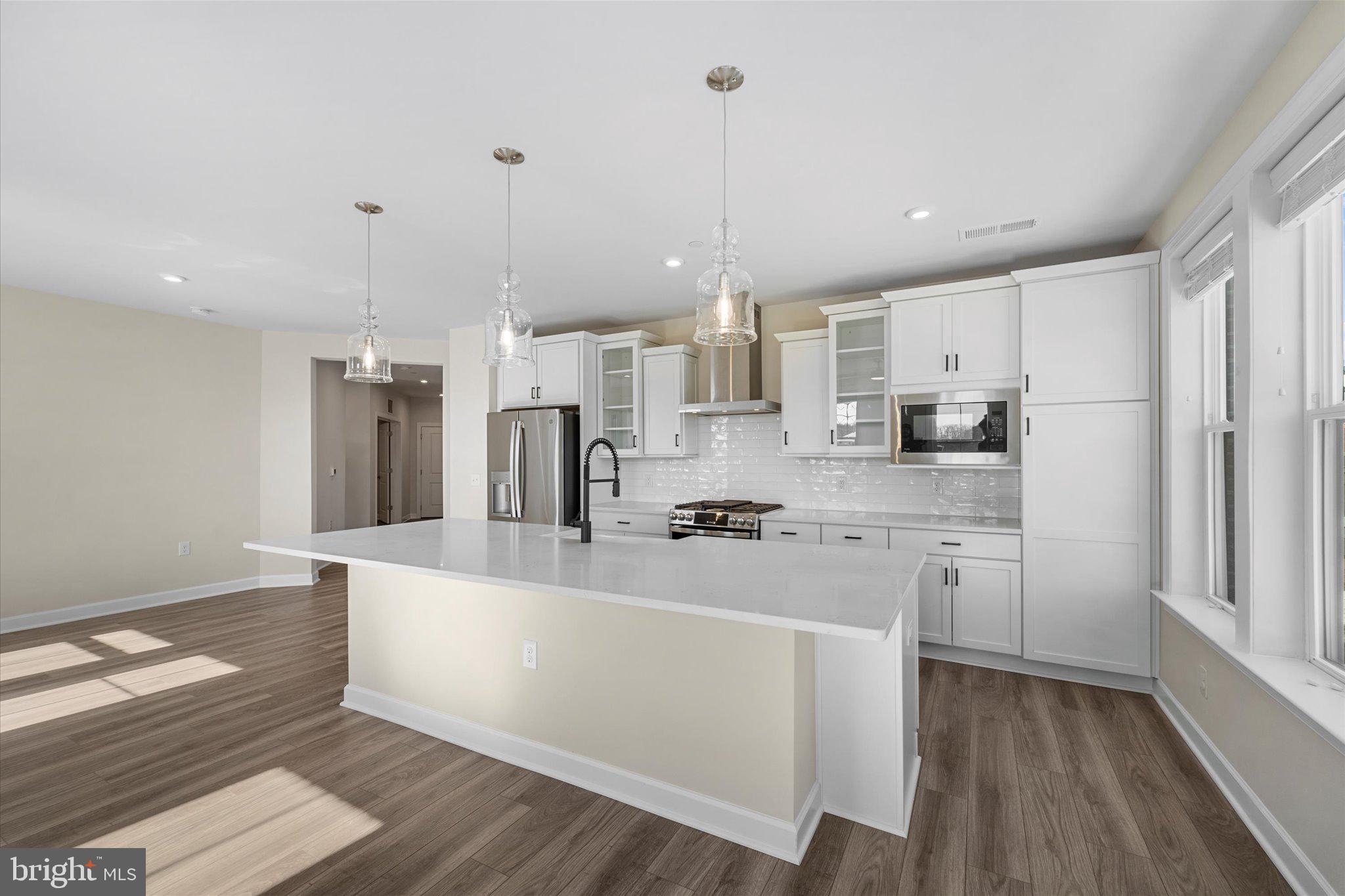 PENDER OAKS - Residential