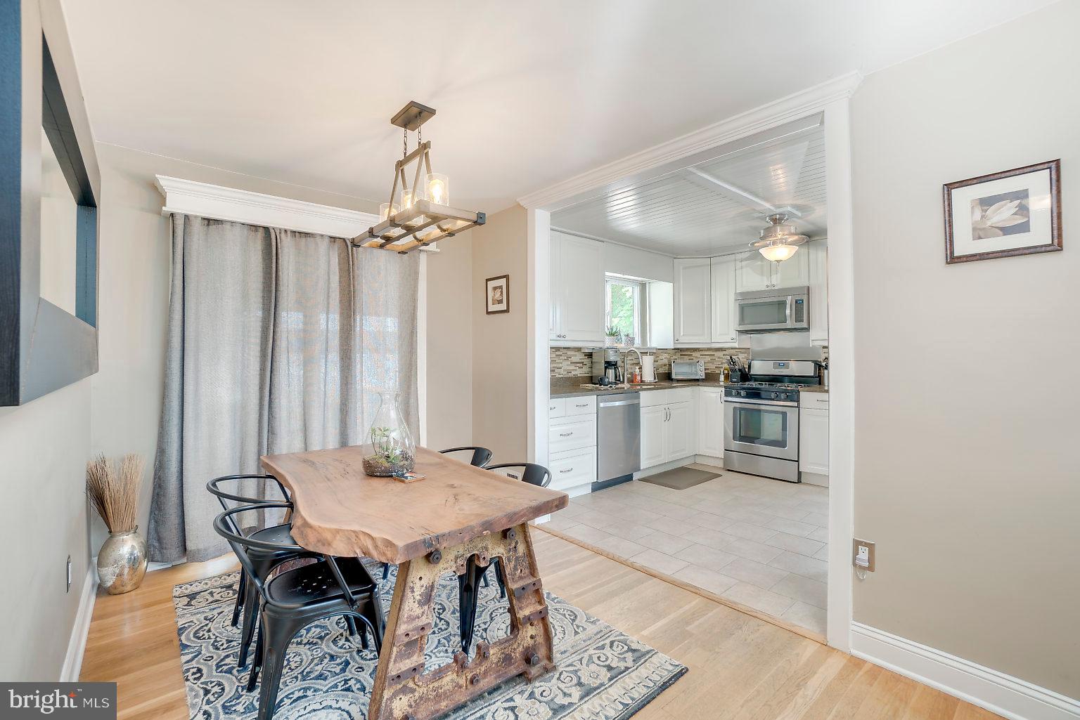 PERRY HALL ESTATES - Residential