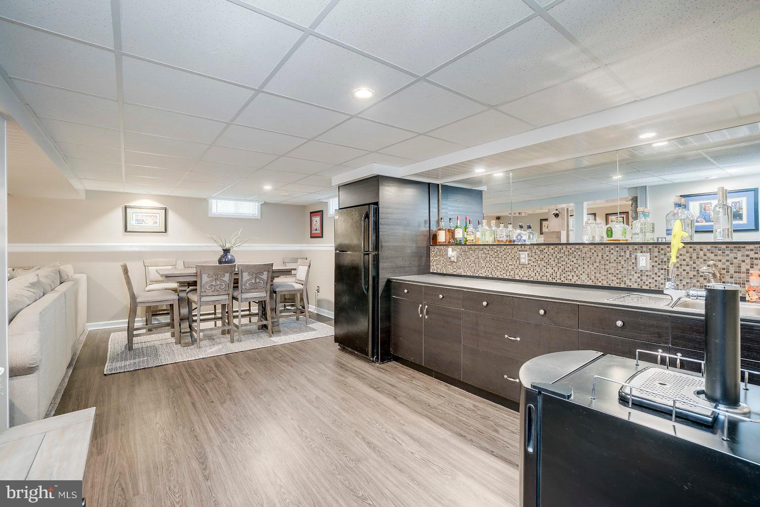 PERRY HALL ESTATES - Residential