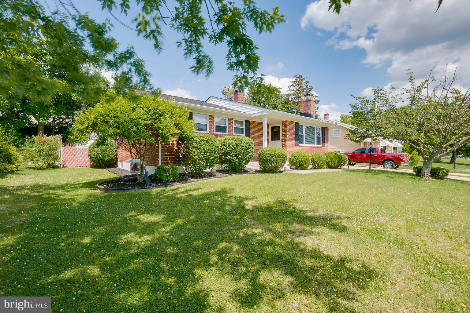 PERRY HALL ESTATES - Residential