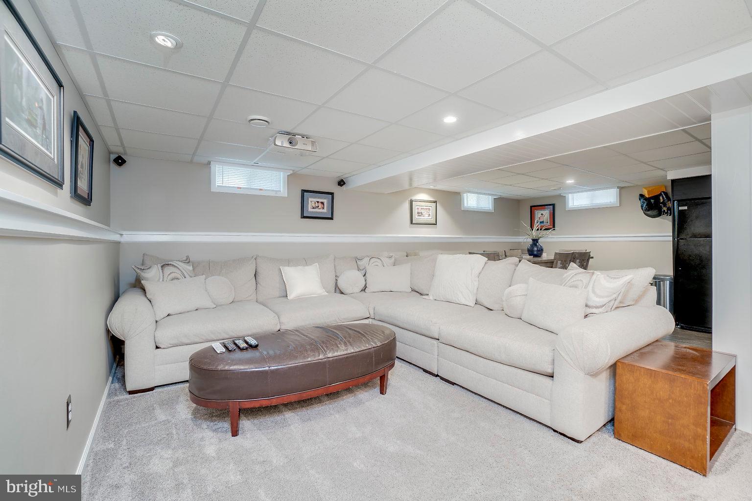 PERRY HALL ESTATES - Residential