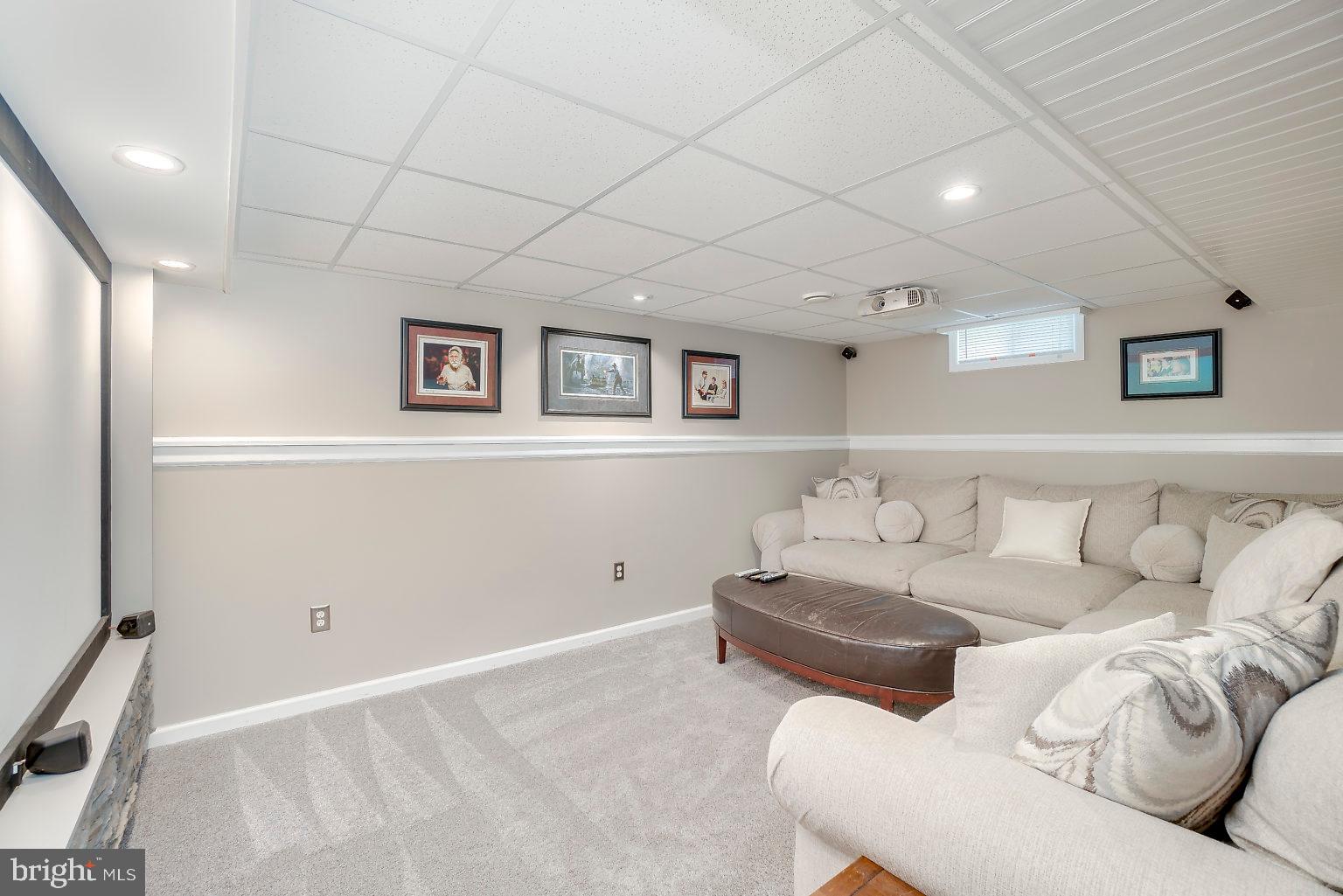 PERRY HALL ESTATES - Residential