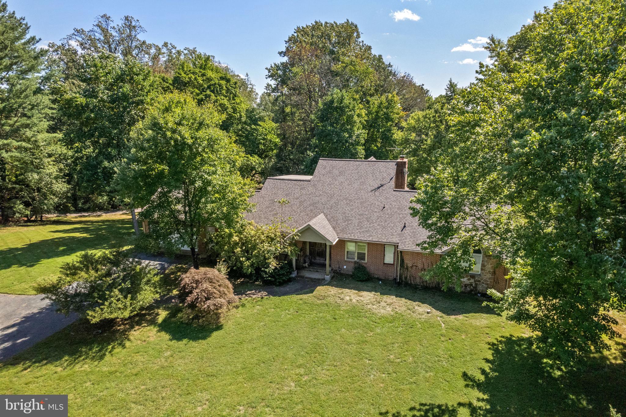 WALNUT RIDGE - Residential