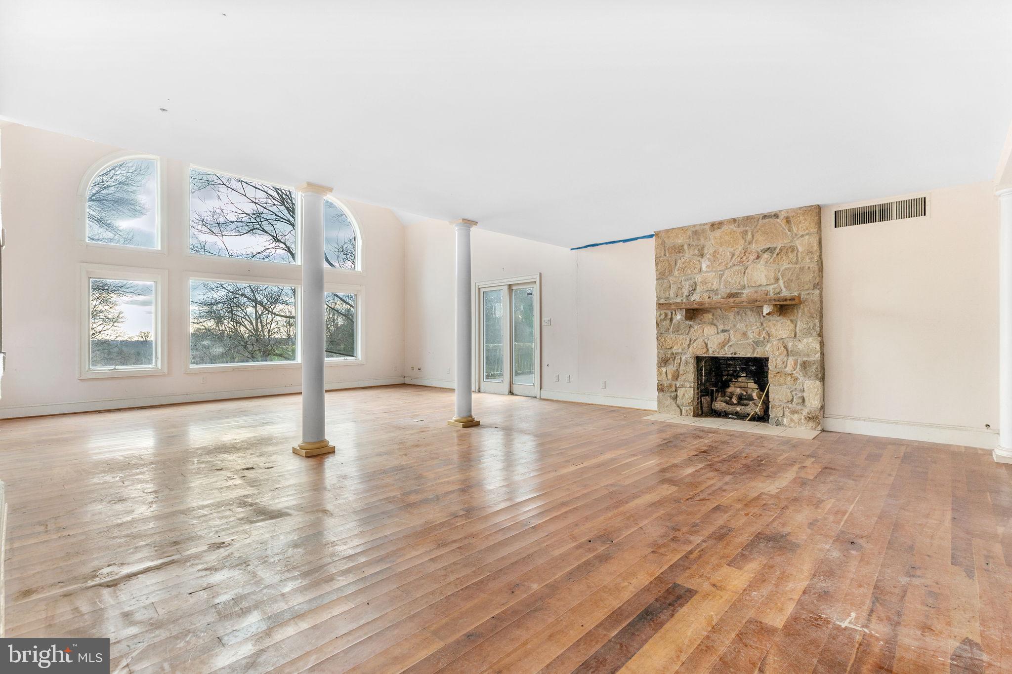 WALNUT RIDGE - Residential