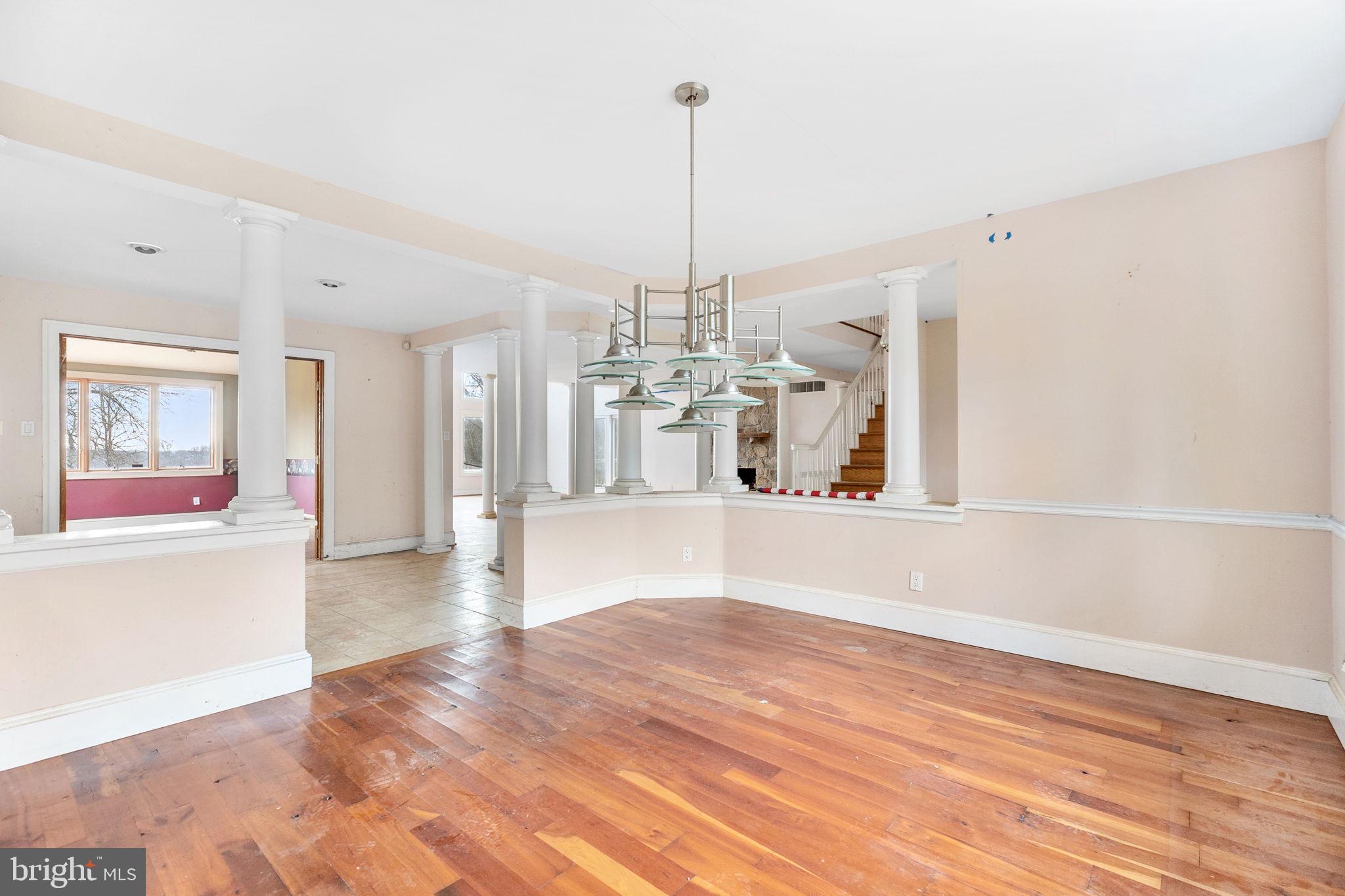 WALNUT RIDGE - Residential